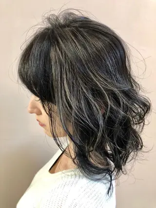 ミディアム カラー 店長 小池アキトのヘアスタイル