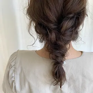 セミロング ヘアアレンジ 🩰kana eyelashのマツエク・マツパデザイン