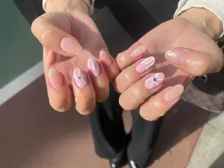 ネイル はばすみれ🎀ﾈｲﾙ 光ﾌｪｲｼｬﾙ ﾍｱのネイルデザイン