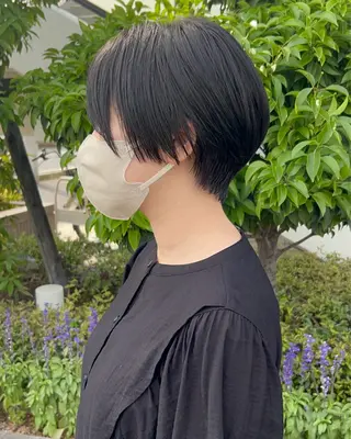 ショート あべ しおりのヘアスタイル