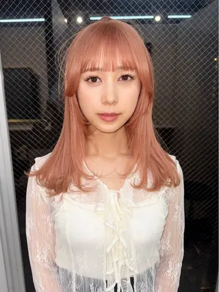 セミロング カラー ヘアアレンジ lani ブリーチ /ダブルカラーのヘアスタイル