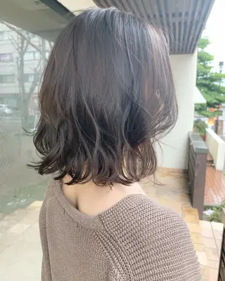 ミディアム カラー 艶髪・酸性ストレート フリツのヘアスタイル