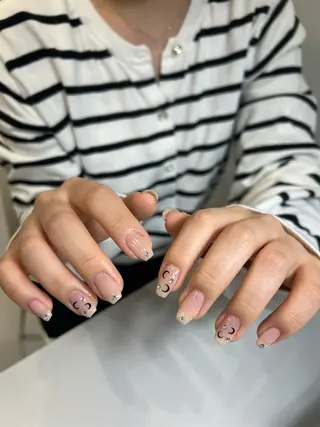 ネイル uri☺︎︎ natsumiのネイルデザイン