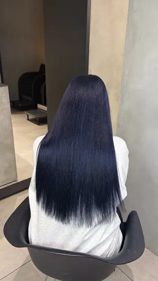 カラー offwhite Nano🪩🧡のヘアスタイル