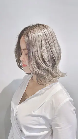 セミロング カラー 髪質改善×潤艶カラー ⭐️岡田崇彰のヘアスタイル