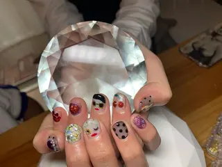 ネイル LAVISH nail salonのネイルデザイン