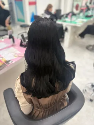 カラー akari🎀🤍 ガーリーstyleのヘアスタイル