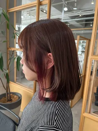 ミディアム 🐰FERIA 北千里 🐰のヘアスタイル