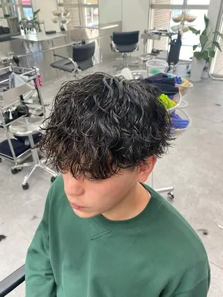 ショート カラー パーマ ヘアアレンジ メンズ キッズ ネイル マツエク・マツパ アイブロウ 🔥漢髪特化メンズ マネージャーYUKIのヘアスタイル