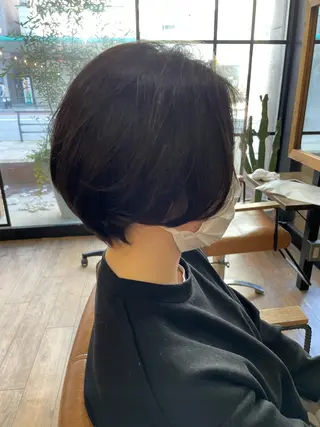 ショート 大人可愛い🧸 艶髪✨かおるのヘアスタイル