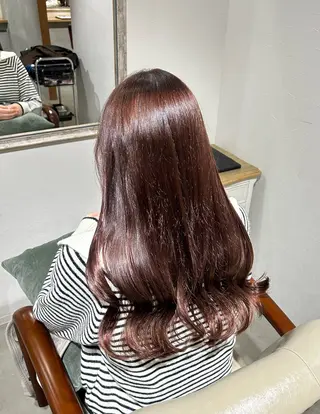 ロング 瀬川 夏緒のヘアスタイル