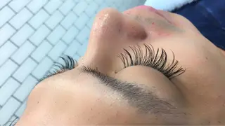 マツエク・マツパ GENDER hair &eyeのヘアスタイル