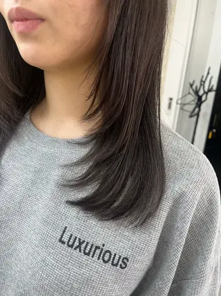 ミディアム 🦋Yui🦋透明感 /ベージュ/Wカラーのヘアスタイル