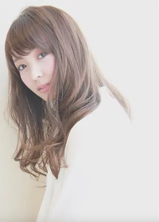 ロング カラー パーマ ブリーチ毛でもできる 髪質改善縮毛MIHOのヘアスタイル