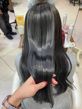 カラー 青木 しおりのヘアスタイル