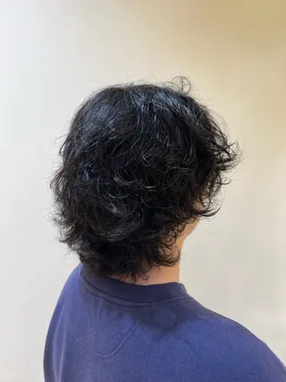 ミディアム パーマ メンズ 最高の髪質改善🩵 艶カラー 惠美のヘアスタイル
