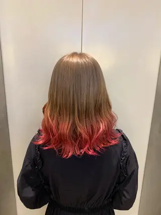 セミロング カラー Maya川越/ エクステ/ハイトーンのヘアスタイル