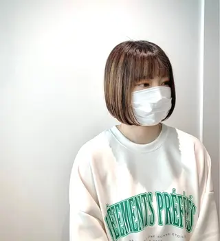 ショート カラー ヘアアレンジ 髪と心を整える美容師 透明感カラー/ボブのヘアスタイル