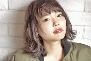 ミディアム 富岡 俊行のヘアスタイル
