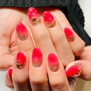 ネイル VOGUE ×SWANのネイルデザイン