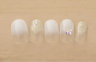 ネイル ゆら 練習生💅🏻のネイルデザイン