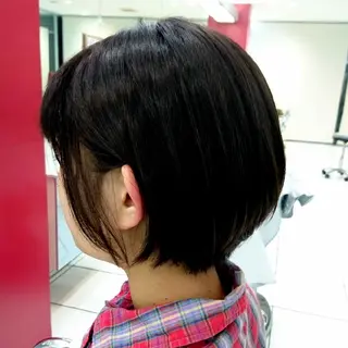 ショート カラー 仲村 友孝のヘアスタイル