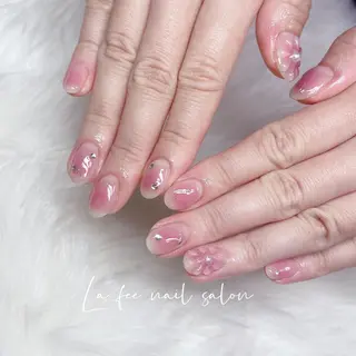 ネイル La feeのネイルデザイン