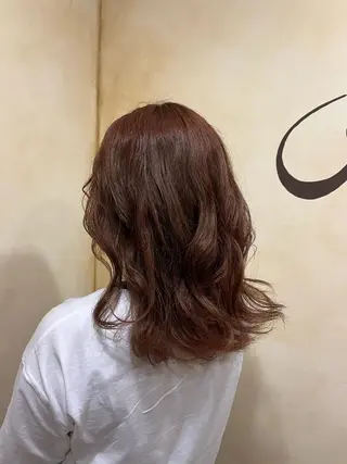ロング カラー 秋澤 楓のヘアスタイル