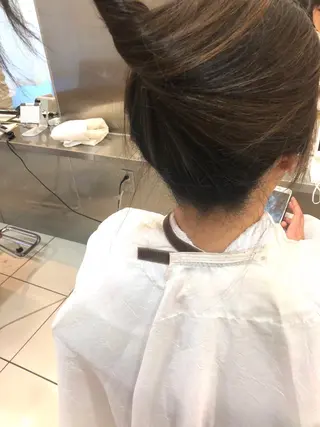 セミロング 美髪矯正・レイヤー 倉友哉のヘアスタイル