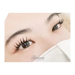 マツエク・マツパ 🩶Bianca IHARA🩶の眉毛・アイブロウイメージ