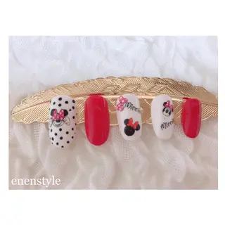 ショート ネイル 👑enen style👑のネイルデザイン