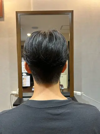 メンズ 吉田 仁海のマツエク・マツパデザイン