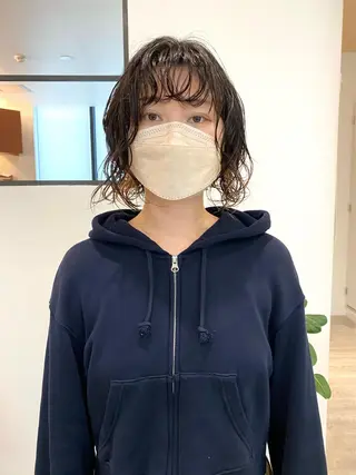 ミディアム パーマ ショート& パーマ　坂本のヘアスタイル