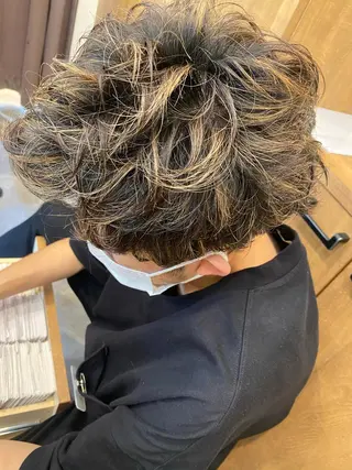 パーマ メンズ 🌼ハイライト透明感 🌼maiのヘアスタイル