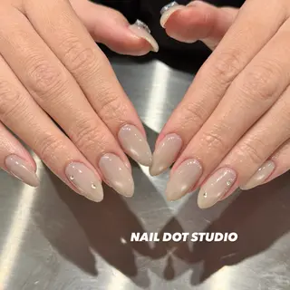 ネイル NAILDOTSTU DIO SEINAのネイルデザイン