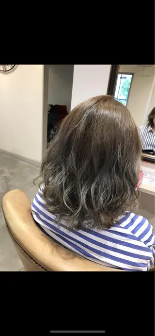 ミディアム カラー ヘアアレンジ 韓国♡ハイライト ♡YURIのヘアスタイル