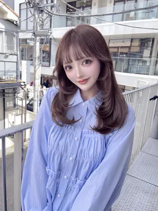 セミロング カラー ✨最安値✨エクステ カラー🌼つきな🌼のヘアスタイル