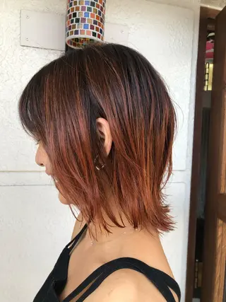 ショート カラー レイヤーカット匠 イソザキノリユキのヘアスタイル