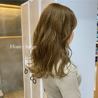 ロング 茜璃/ブリーチカラー /レイヤーカットのヘアスタイル