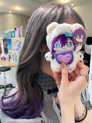 ミディアム カラー インナーカラー 推し ブリーチ  髪質改善のヘアスタイル