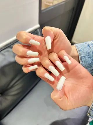 ネイル 阿部 まきほのヘアスタイル