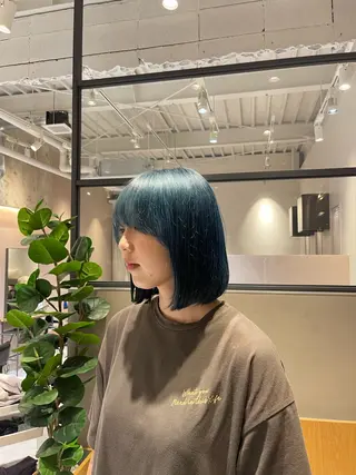 ショート カラー アグヘアー シフォン所属・城間 晴人のヘアスタイル