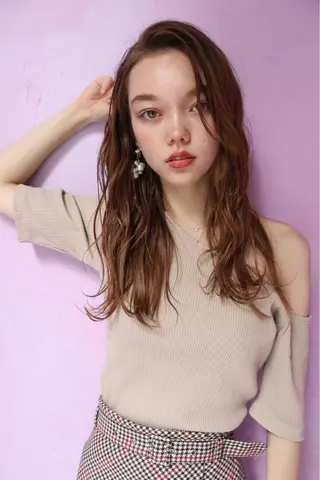 セミロング 🌹圧倒的な縮毛矯正 🌹篠崎祥吾のヘアスタイル