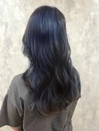 カラー 内山 あすかのヘアスタイル