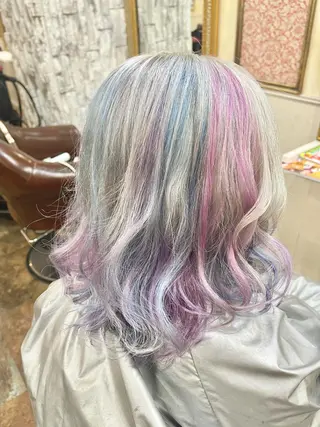 セミロング 岩谷/ブリーチ 🪽透明感カラーのヘアスタイル