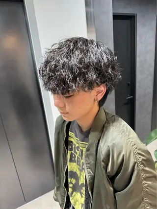 ショート カラー パーマ メンズ 🔥 メンズ 特化🔥RAIのヘアスタイル