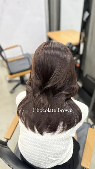 セミロング カラー MIYUU NAKAYAMAのヘアスタイル
