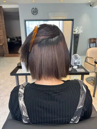 ショート 髪質改善ストレート オルメントのヘアスタイル