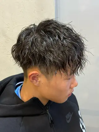 ショート パーマ メンズ ユウト 【メンズ限定】のヘアスタイル