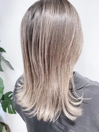 ミディアム カラー 竹内ケンゴ🇰🇷 EIGHT藤沢のヘアスタイル